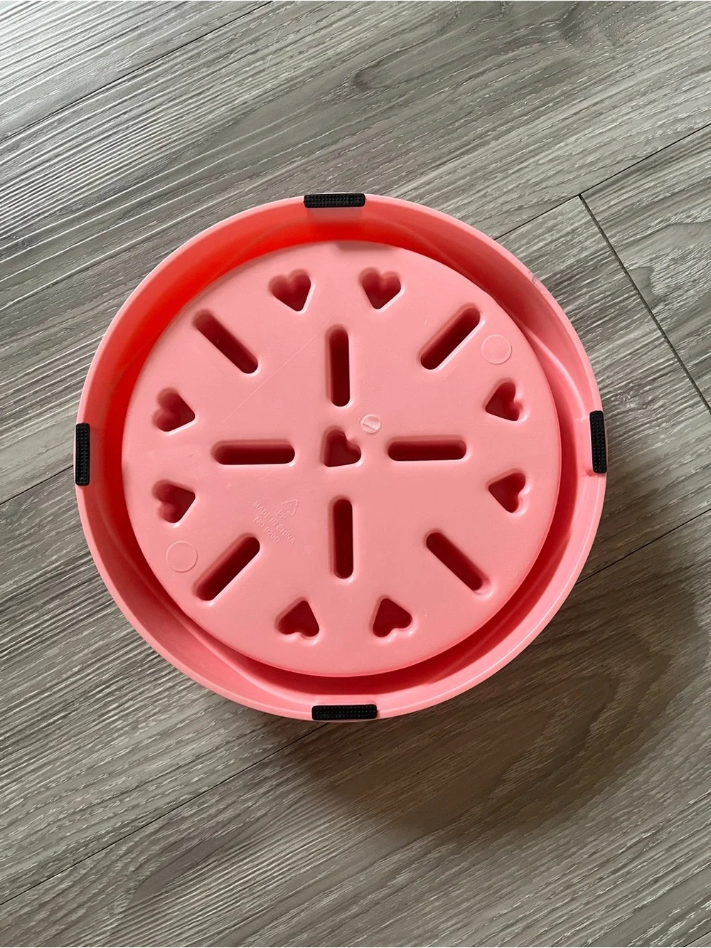 Pink slow feeder bowl